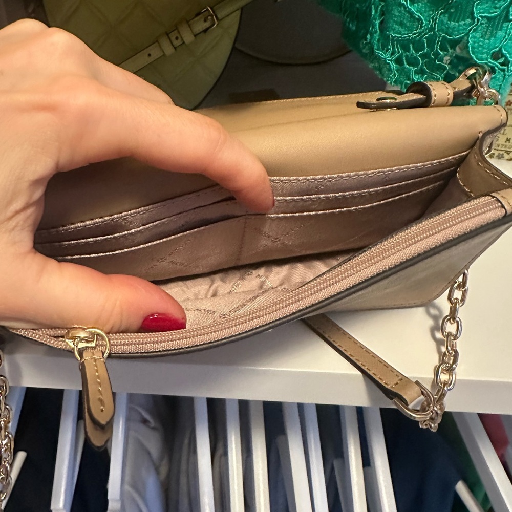 Michael Kors Small Saffiano Leather Envelope Crossbody Bag - Picture 7 of 9